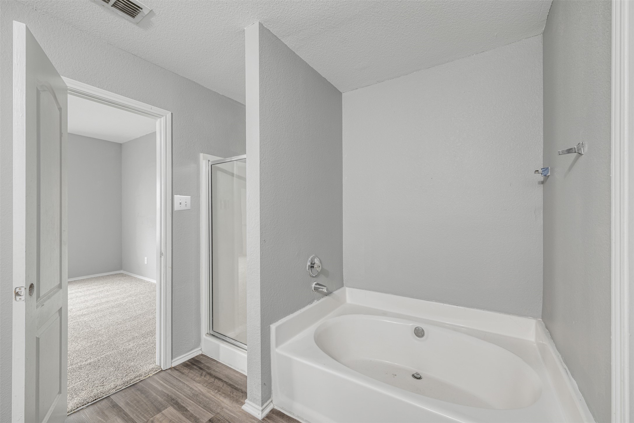 1092 Winding Creek Cedar Hill TX 75104