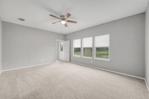 1092 Winding Creek Cedar Hill TX 75104