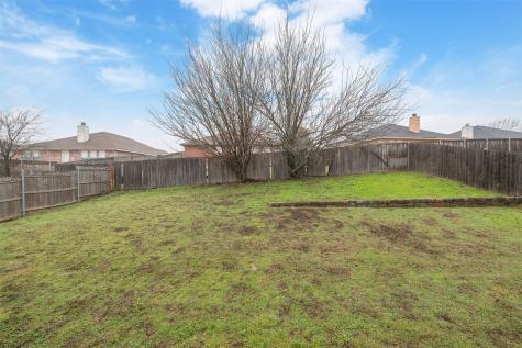 1092 Winding Creek Cedar Hill TX 75104