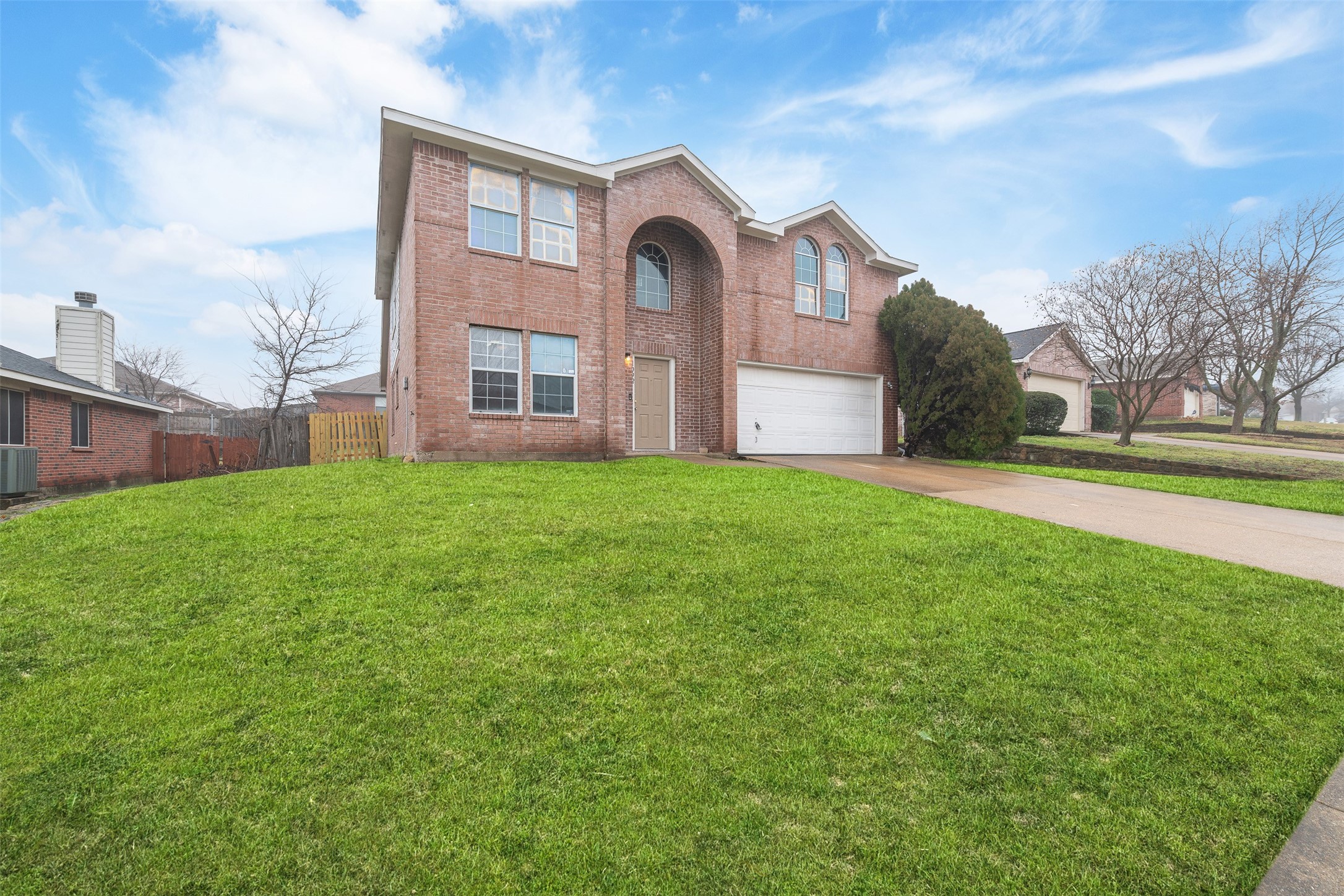 1092 Winding Creek Cedar Hill TX 75104