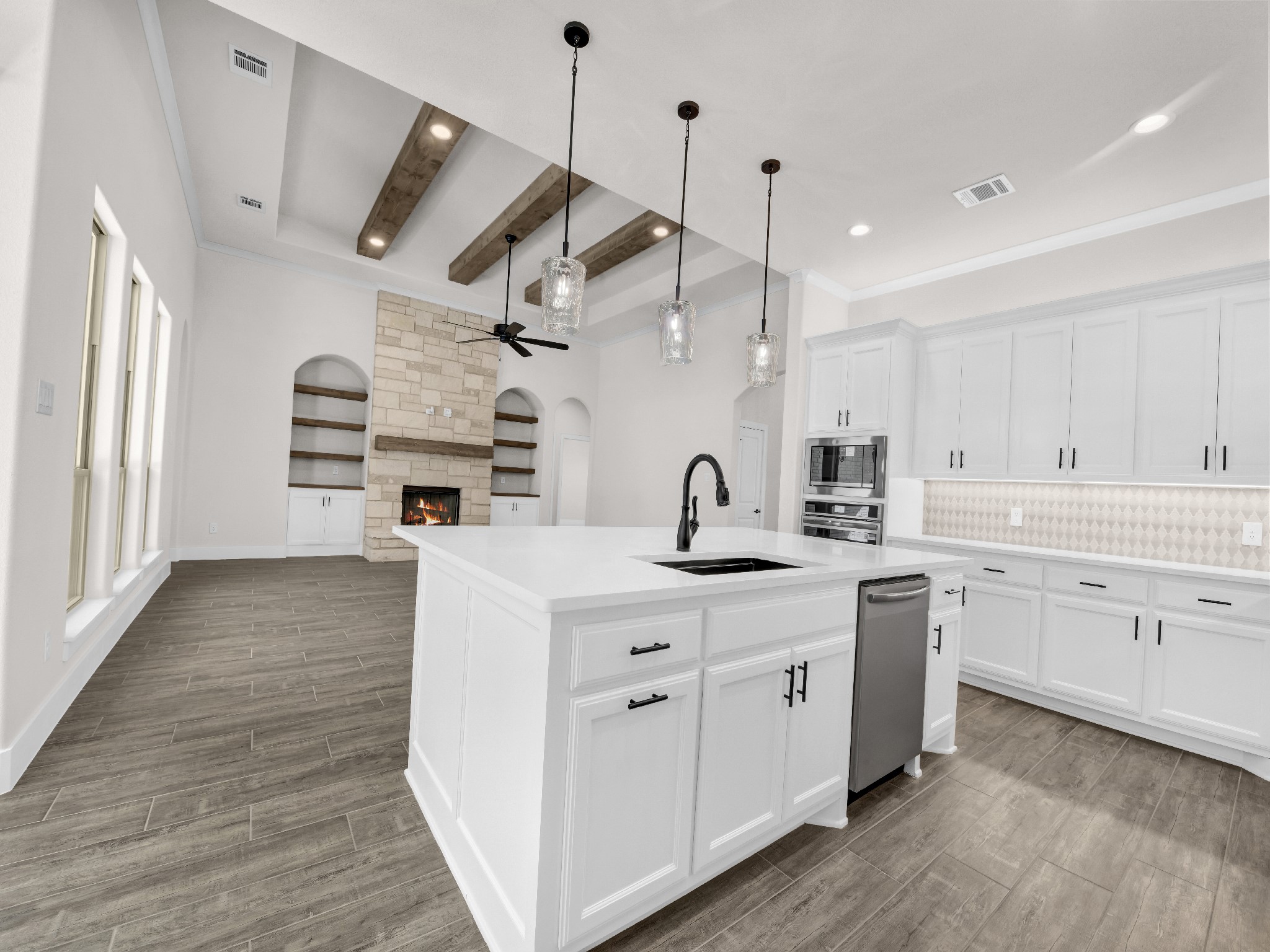 1012 Arbor Vista Drive Azle TX 76020