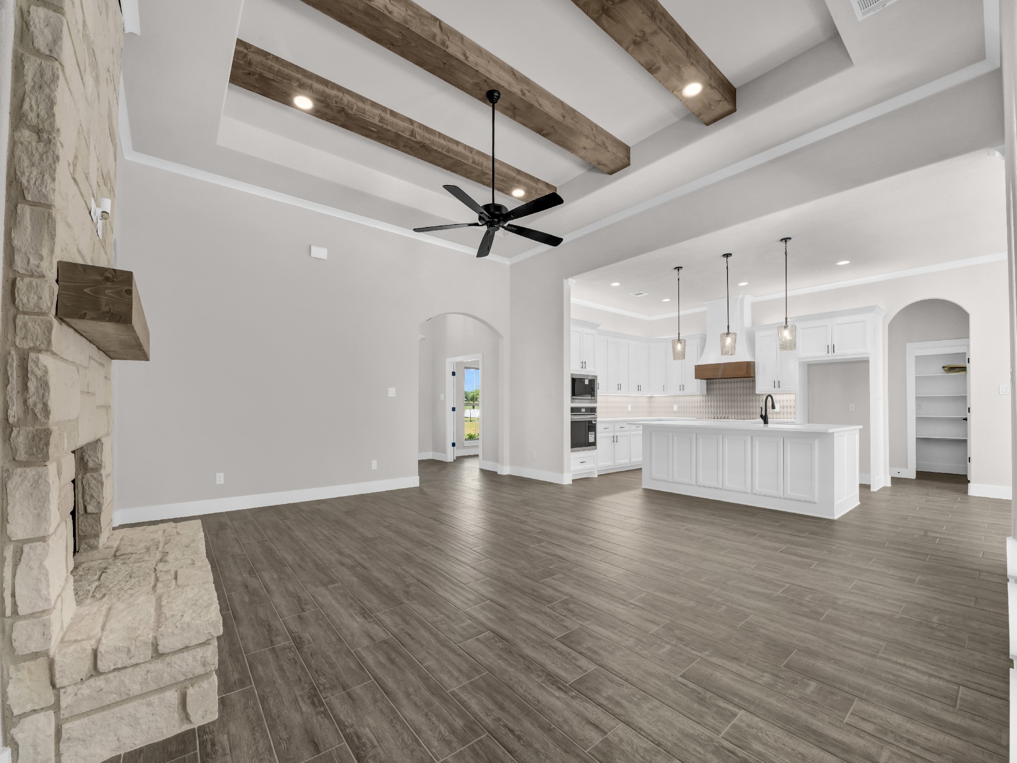 1012 Arbor Vista Drive Azle TX 76020