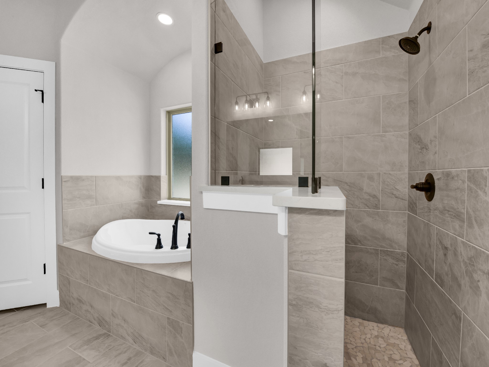 1012 Arbor Vista Drive Azle TX 76020