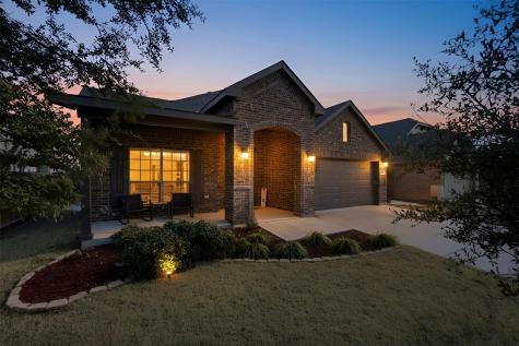 182 Colter Drive Waxahachie TX 75167