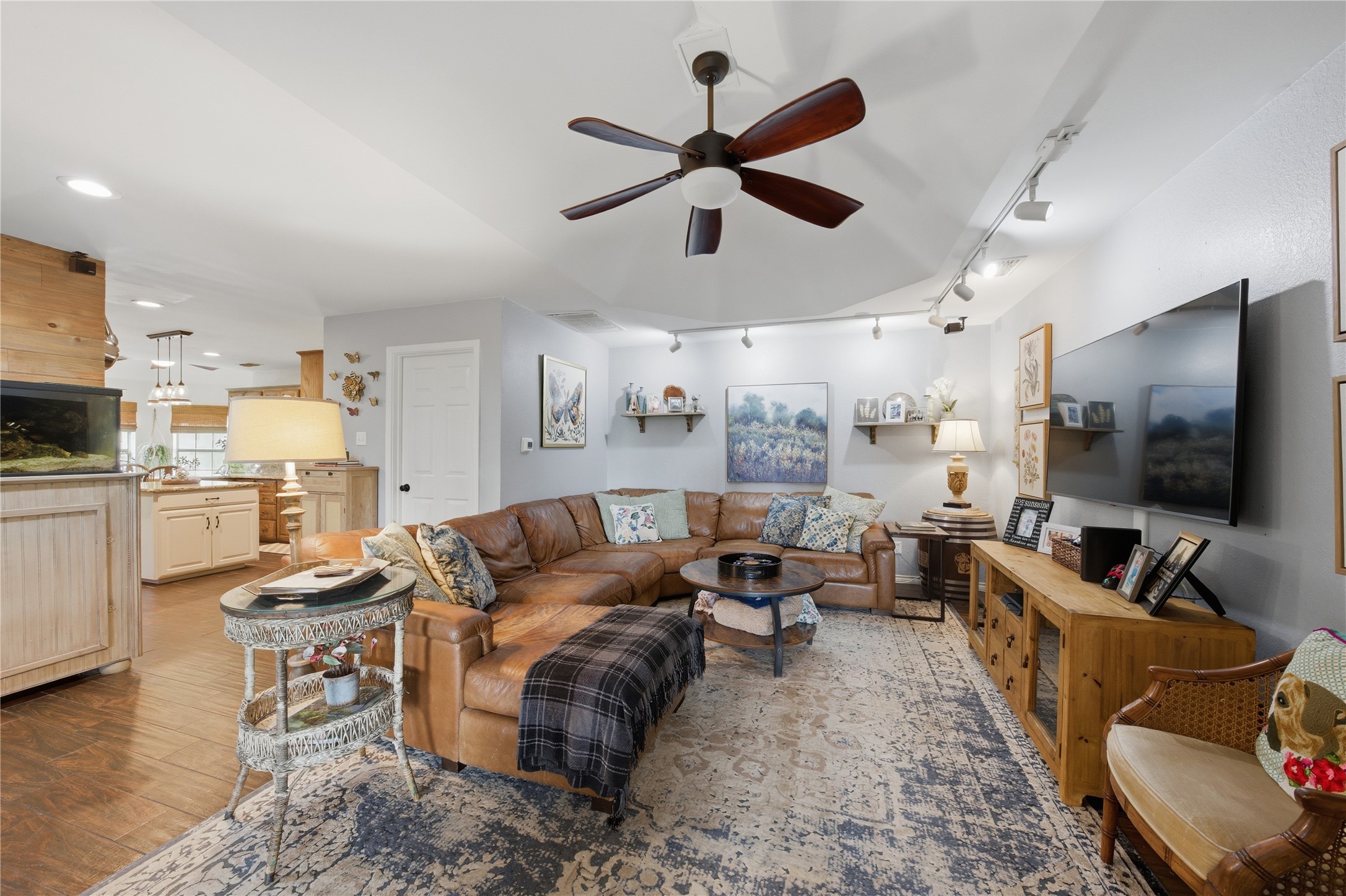 603 Country Club Circle Athens TX 75751