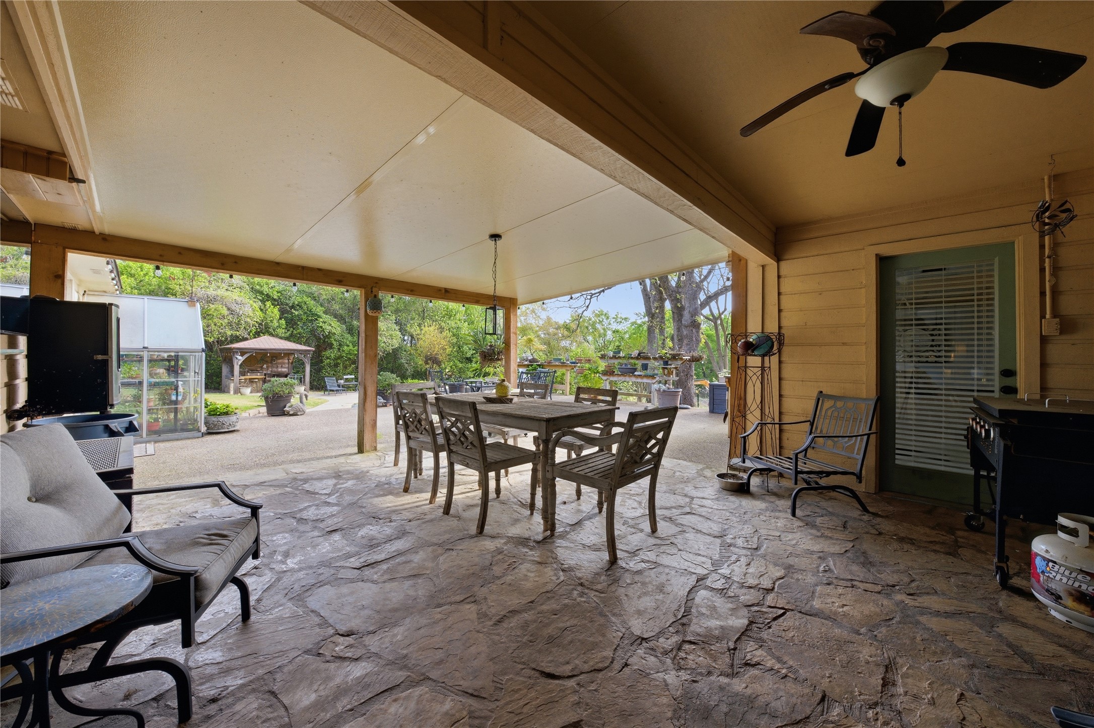 603 Country Club Circle Athens TX 75751