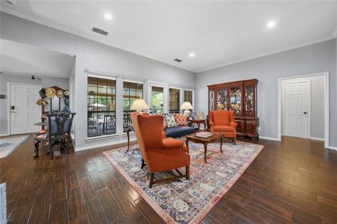 603 Country Club Circle Athens TX 75751