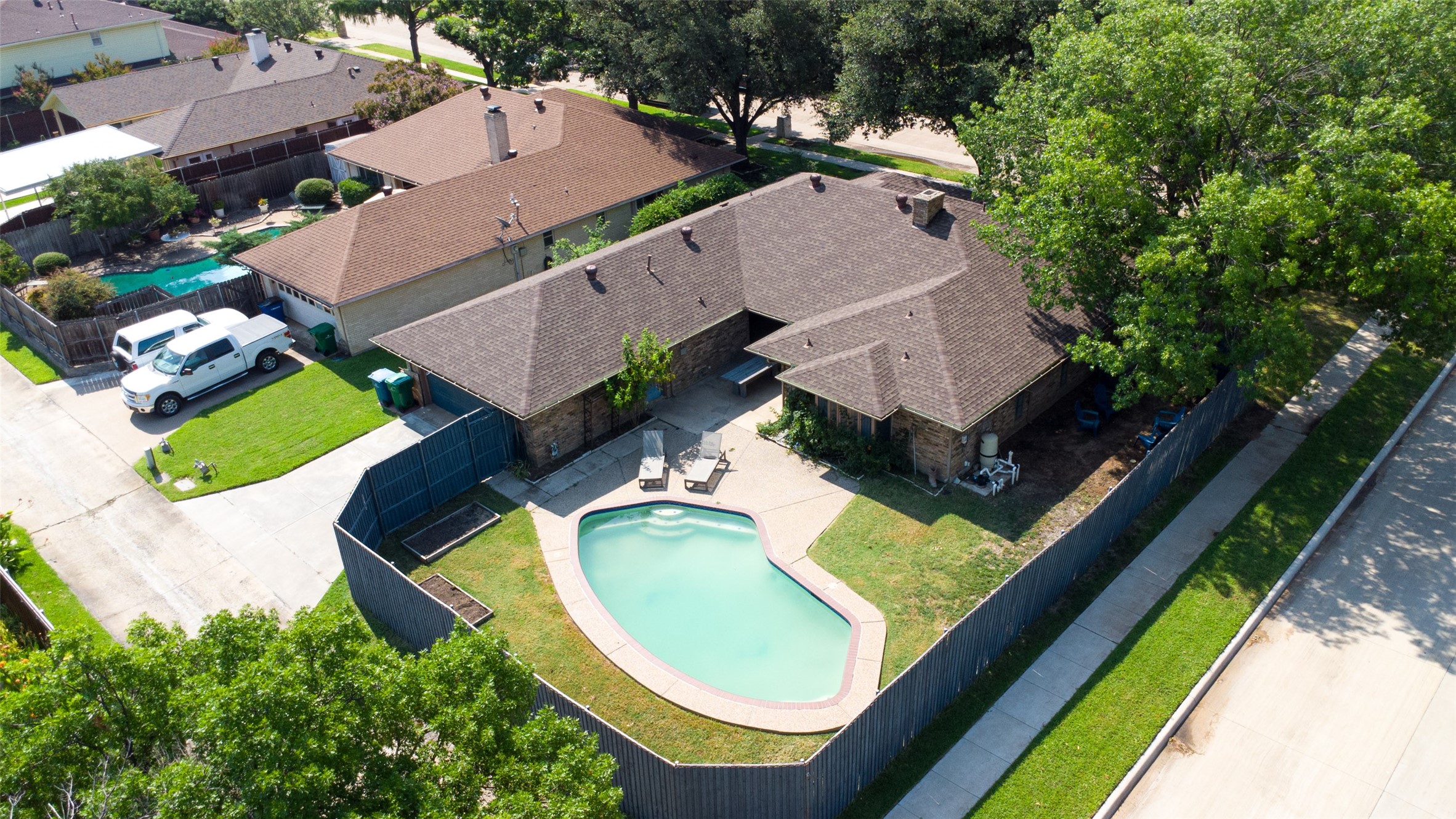 1301 Brownwood Drive Carrollton TX 75006