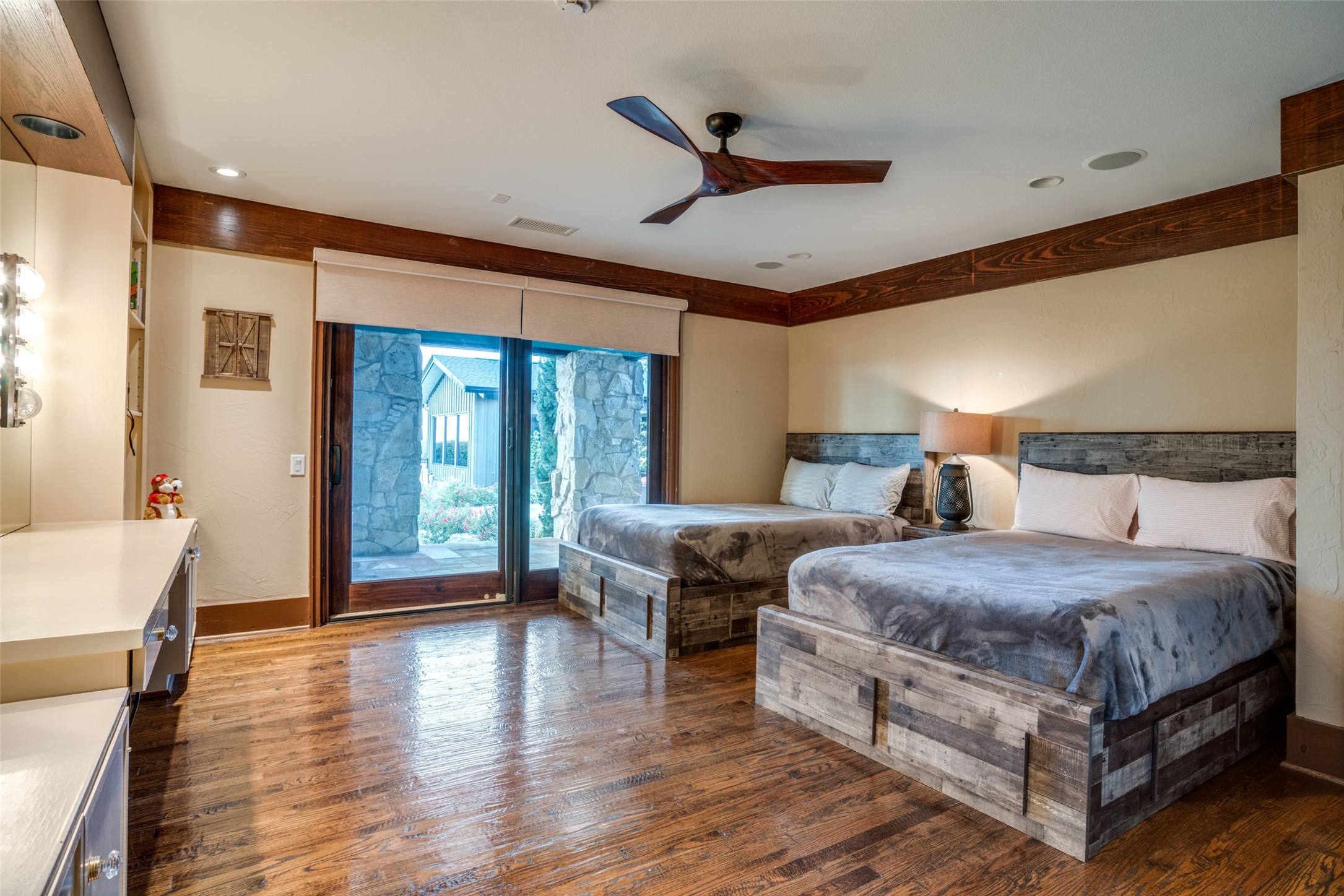 6700 Valley View Drive Athens TX 75752