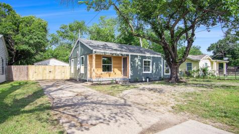904 S Hughes Avenue Fort Worth TX 76105