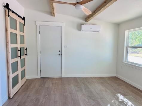 241 S Avenue D Cross Plains TX 76443