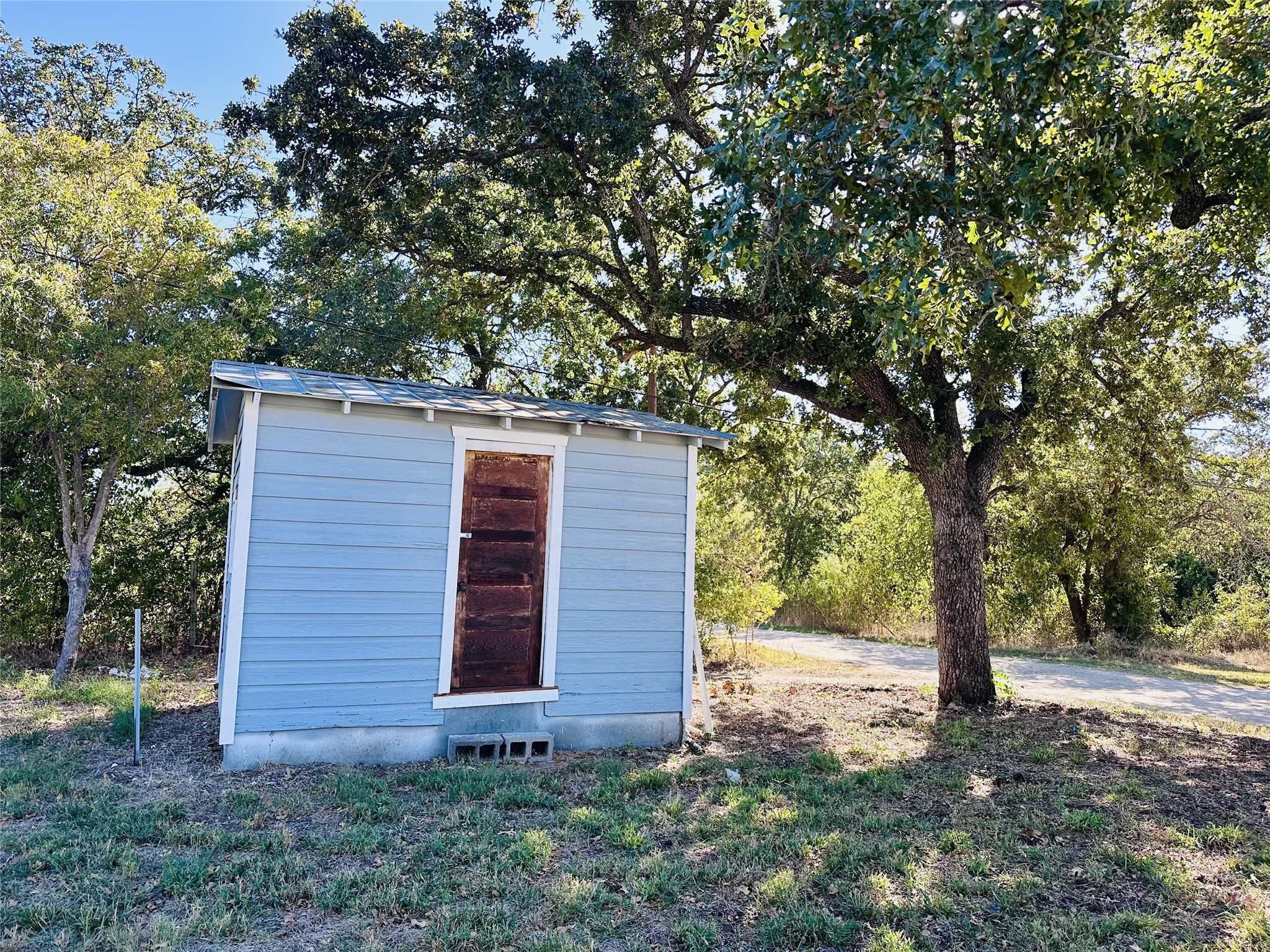241 S Avenue D Cross Plains TX 76443