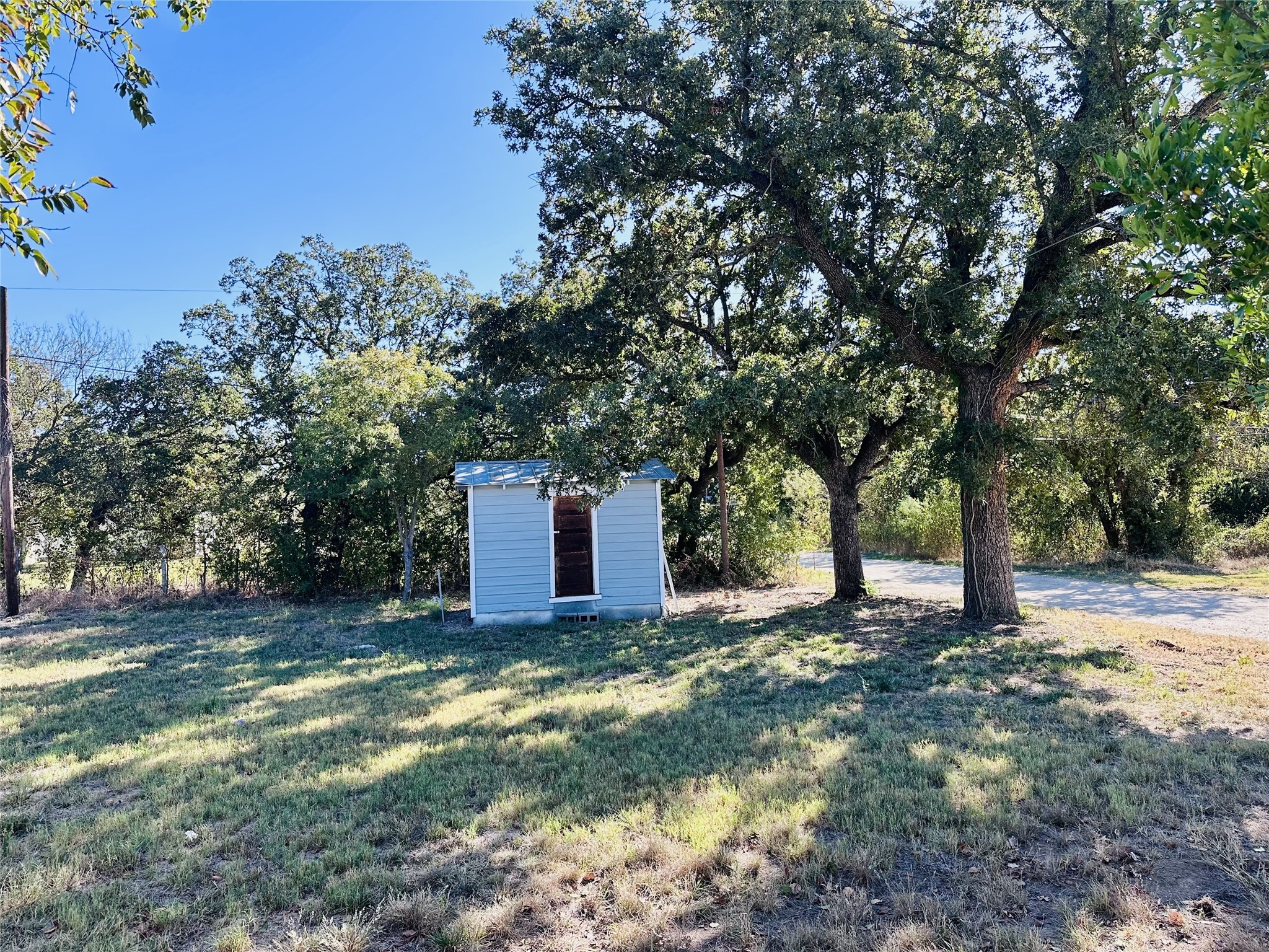 241 S Avenue D Cross Plains TX 76443