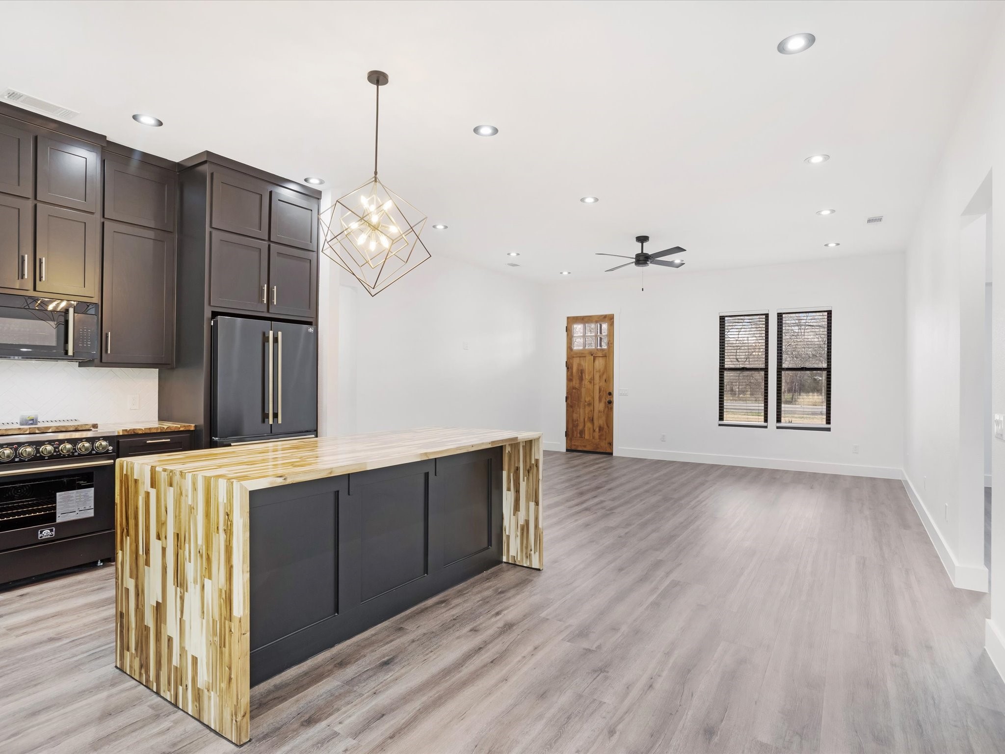 510 W Bells Boulevard Bells TX 75414