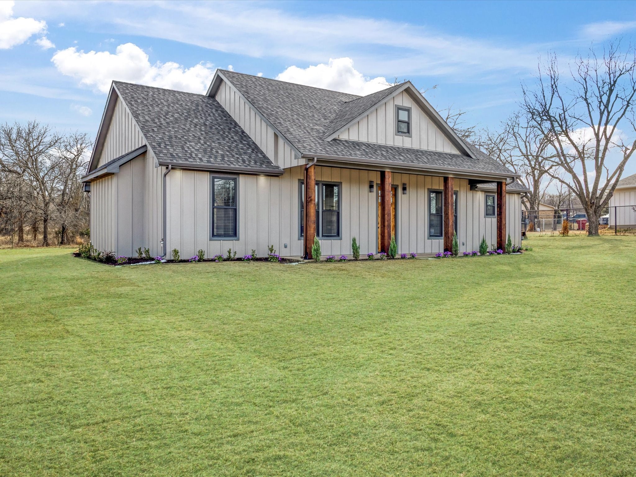 510 W Bells Boulevard Bells TX 75414