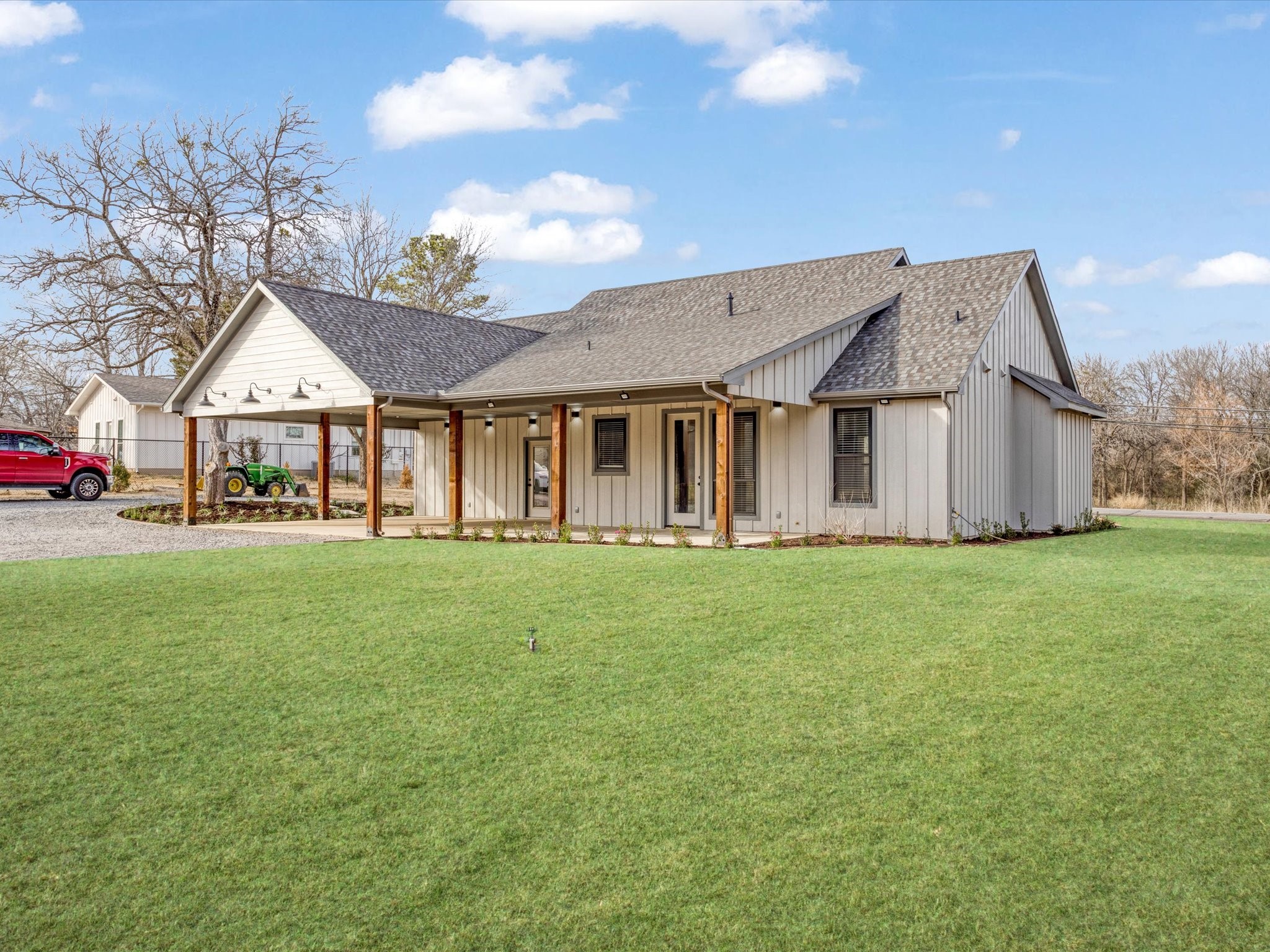 510 W Bells Boulevard Bells TX 75414