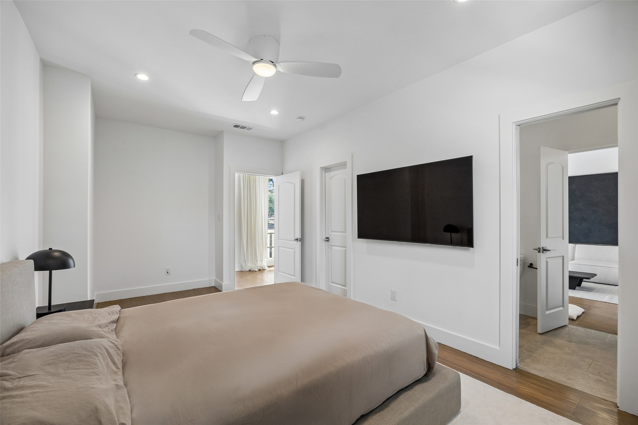 6214 Danbury Lane Dallas TX 75214
