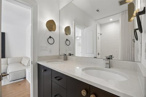 6214 Danbury Lane Dallas TX 75214