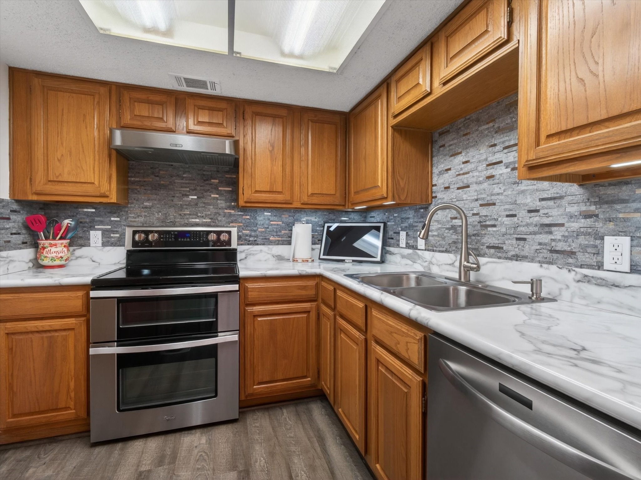 10923 Gable Circle Dallas TX 75229