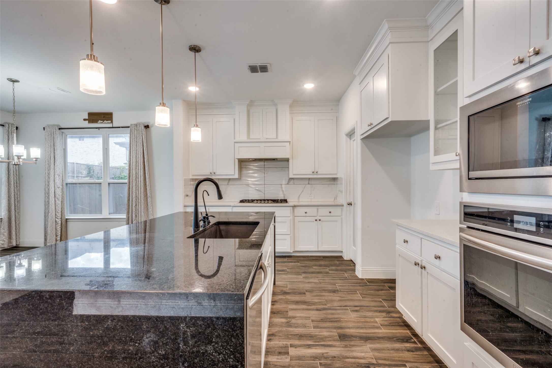 9448 Middle Ground Place Frisco TX 75035