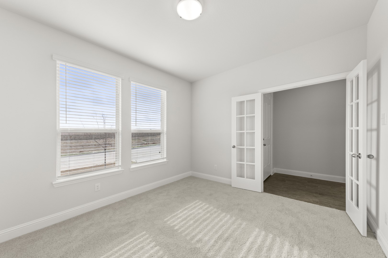 125 Meadow Road Balch Springs TX 75181
