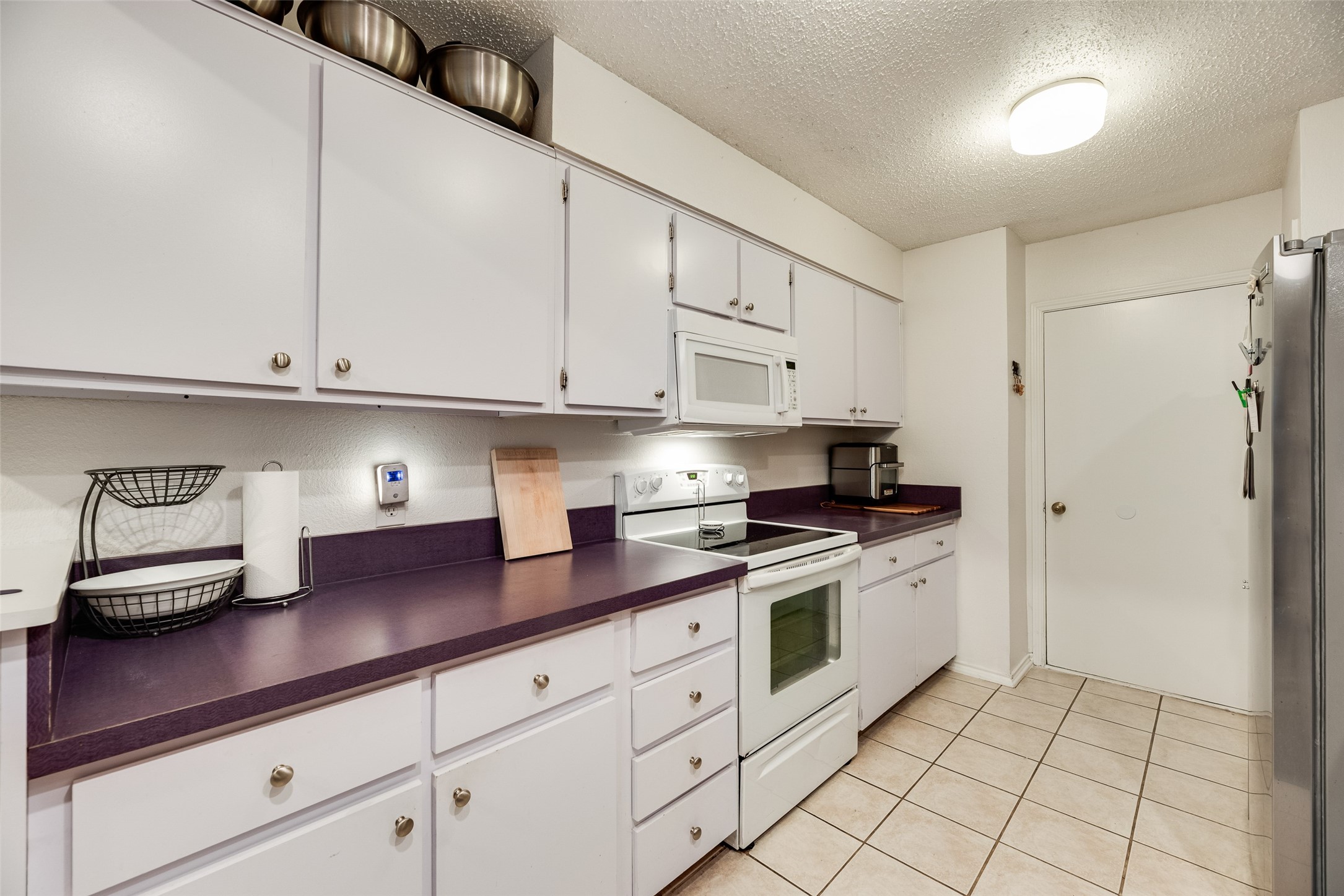 1801 Woodview Court Grand Prairie TX 75050