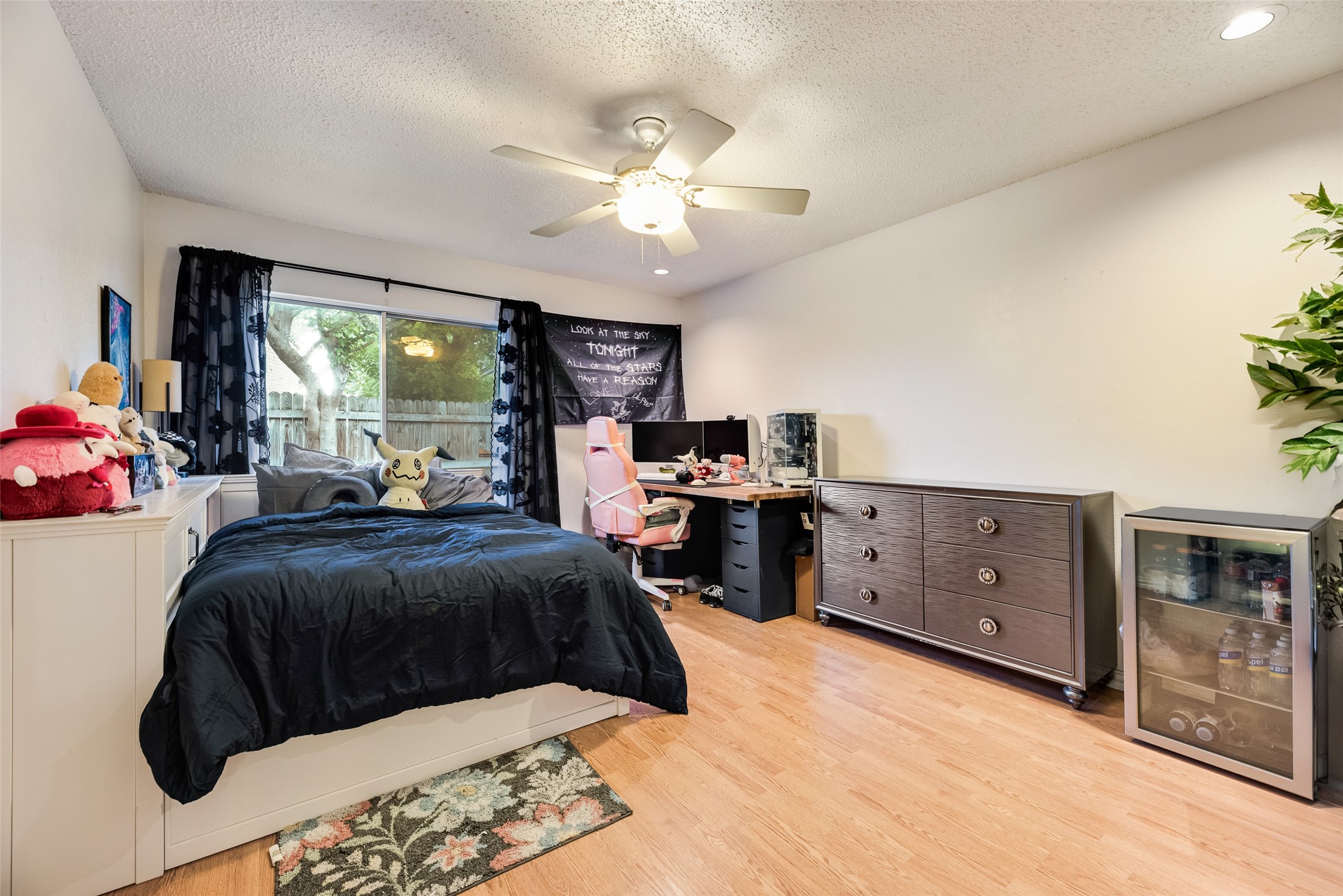 1801 Woodview Court Grand Prairie TX 75050