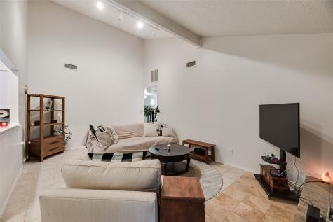 1801 Woodview Court Grand Prairie TX 75050