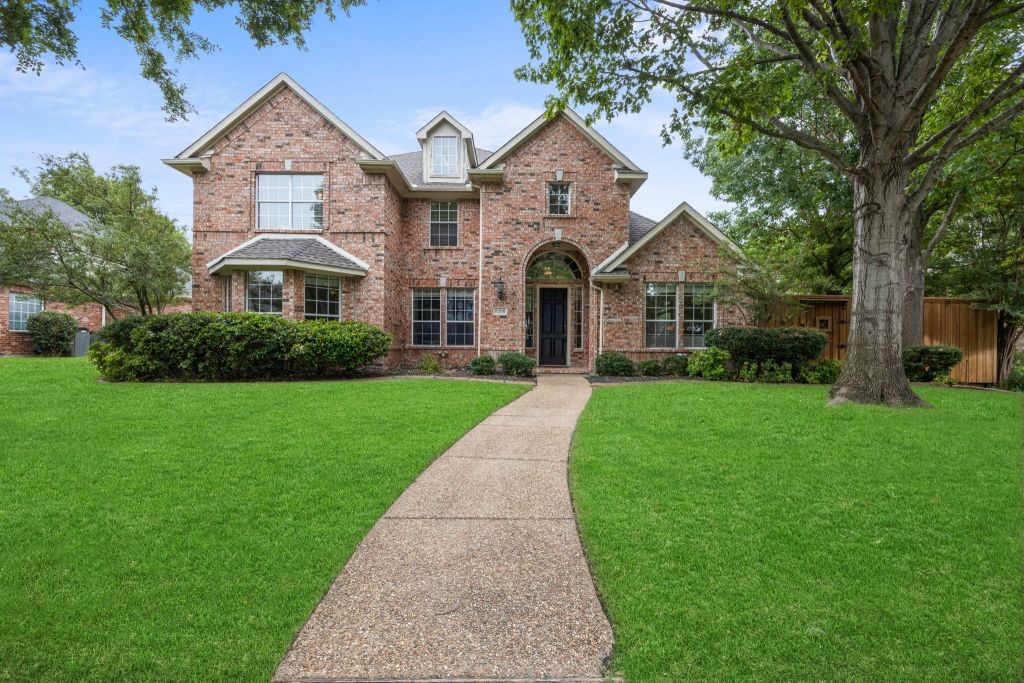 8200 Young Court Plano TX 75025