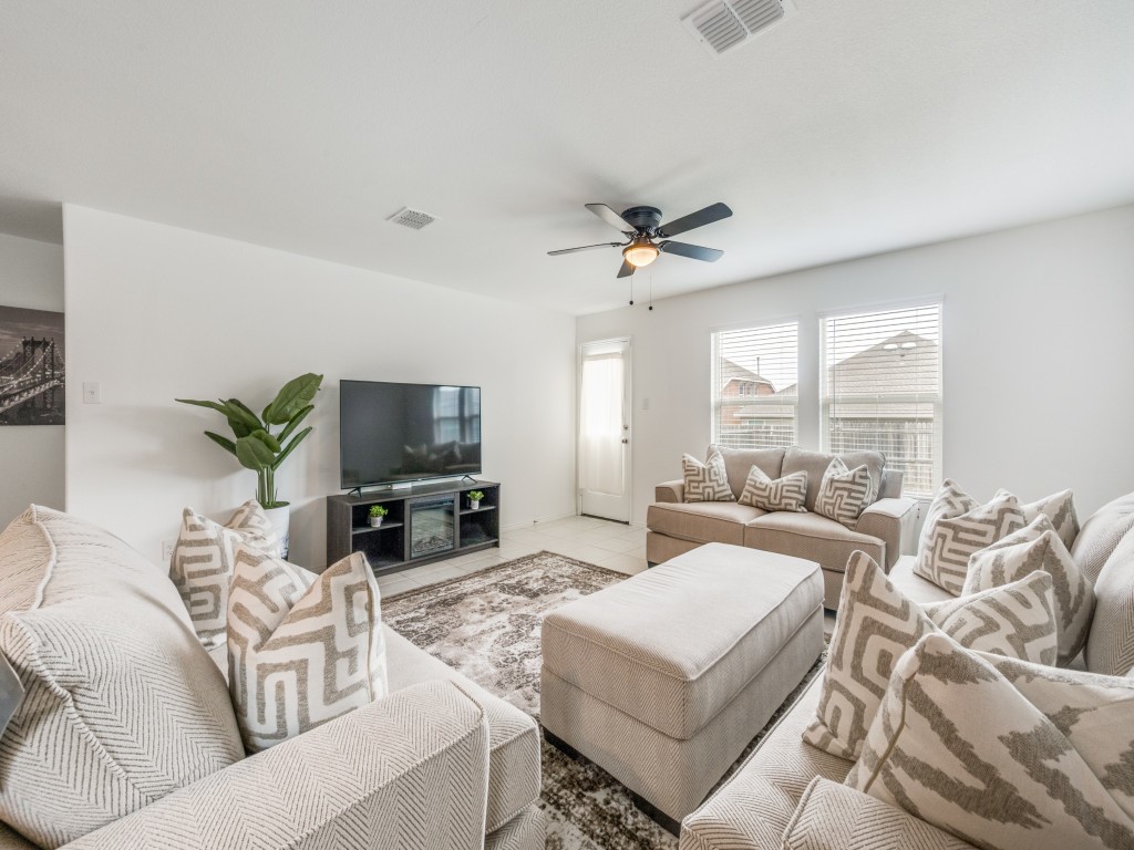 8421 Fawn Creek Drive Fort Worth TX 76123
