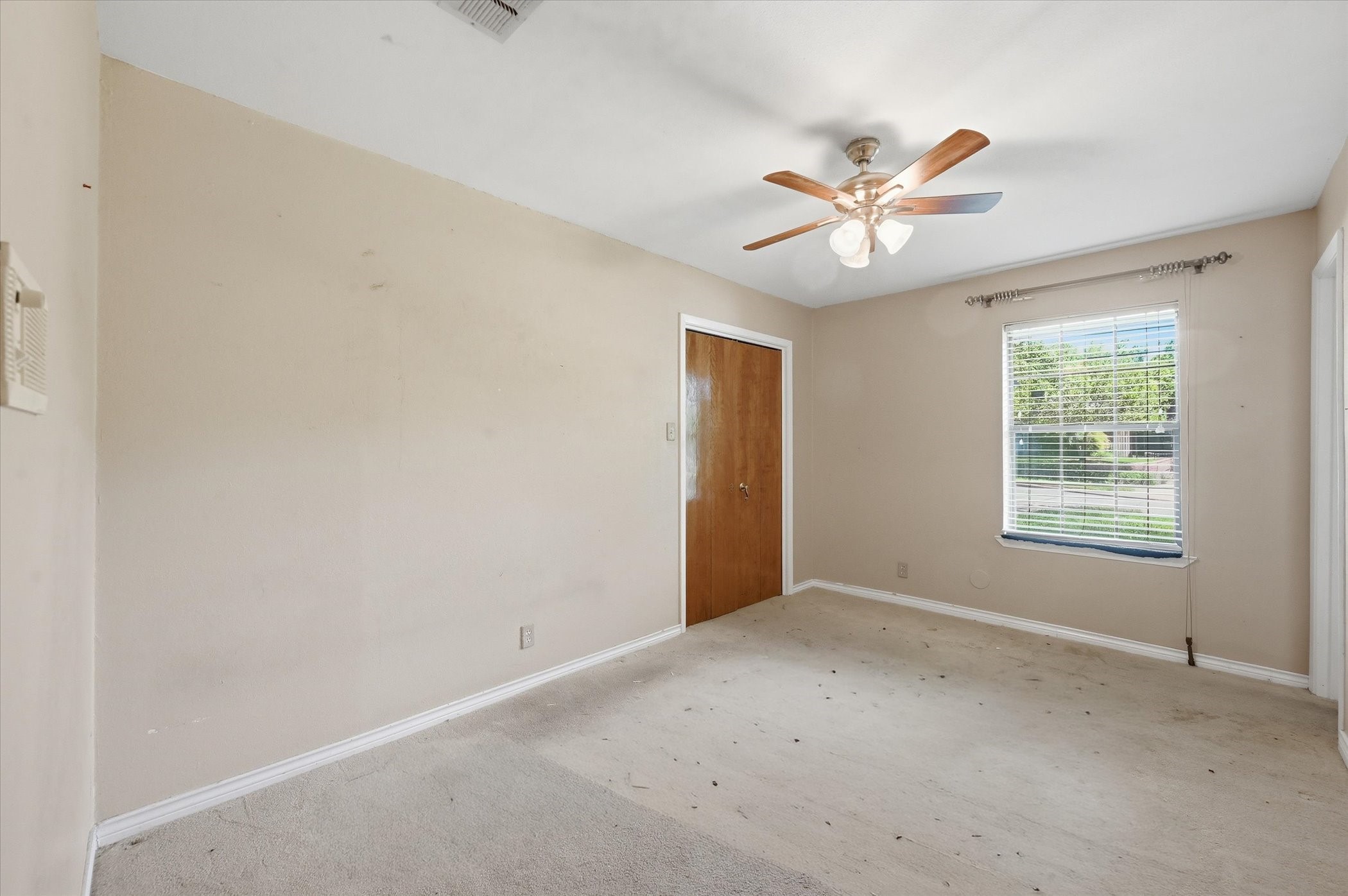 1509 Schumac Lane Bedford TX 76022