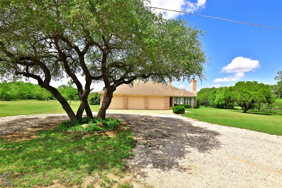 1701 W Main Street Eastland TX 76448