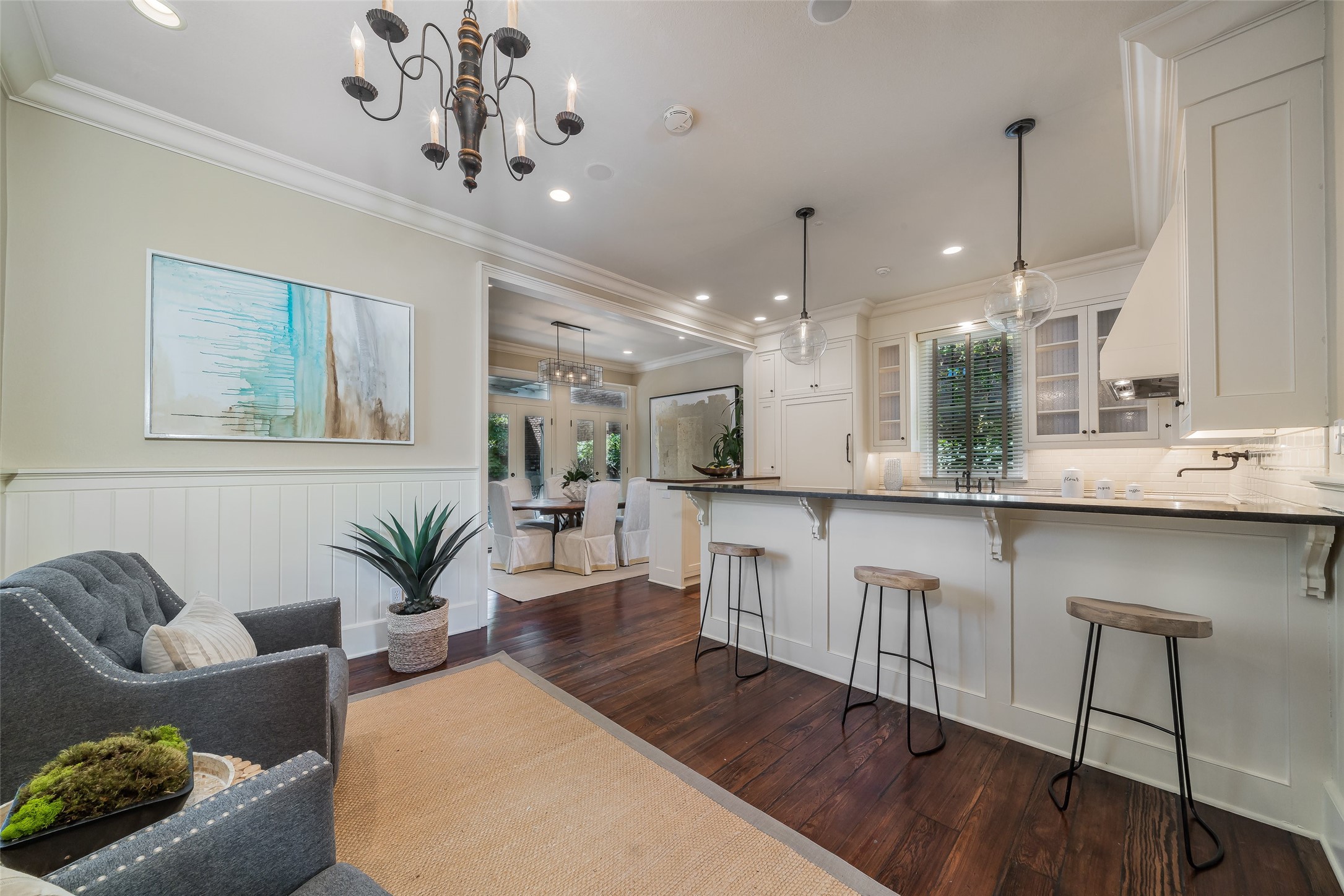 2315 Routh Street Dallas TX 75201