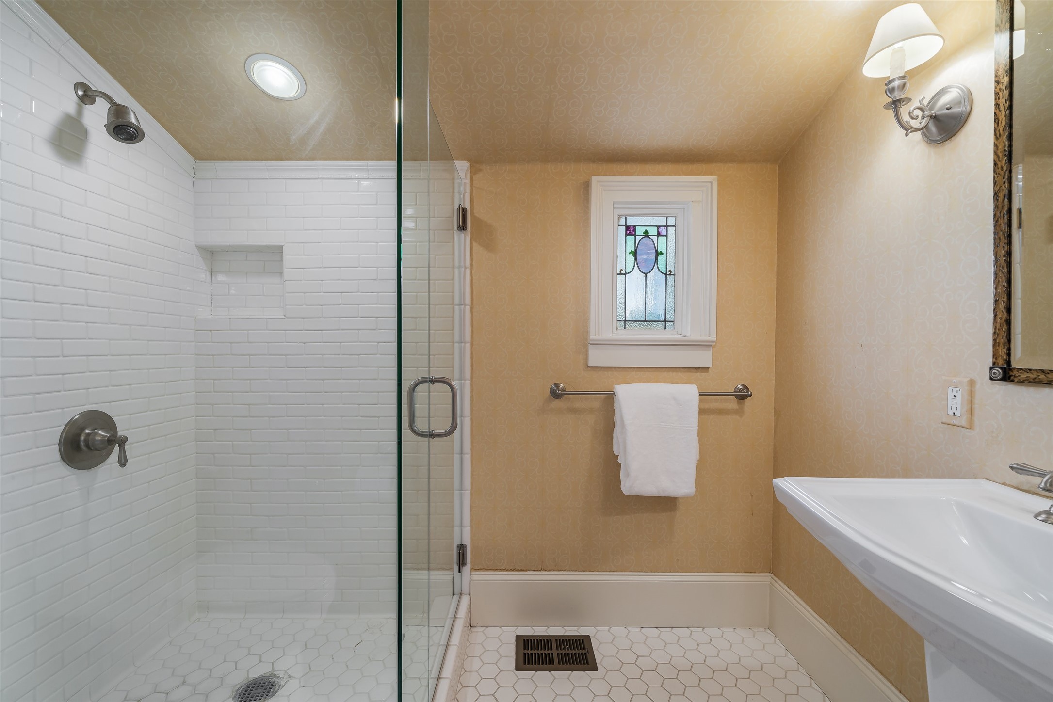 2315 Routh Street Dallas TX 75201