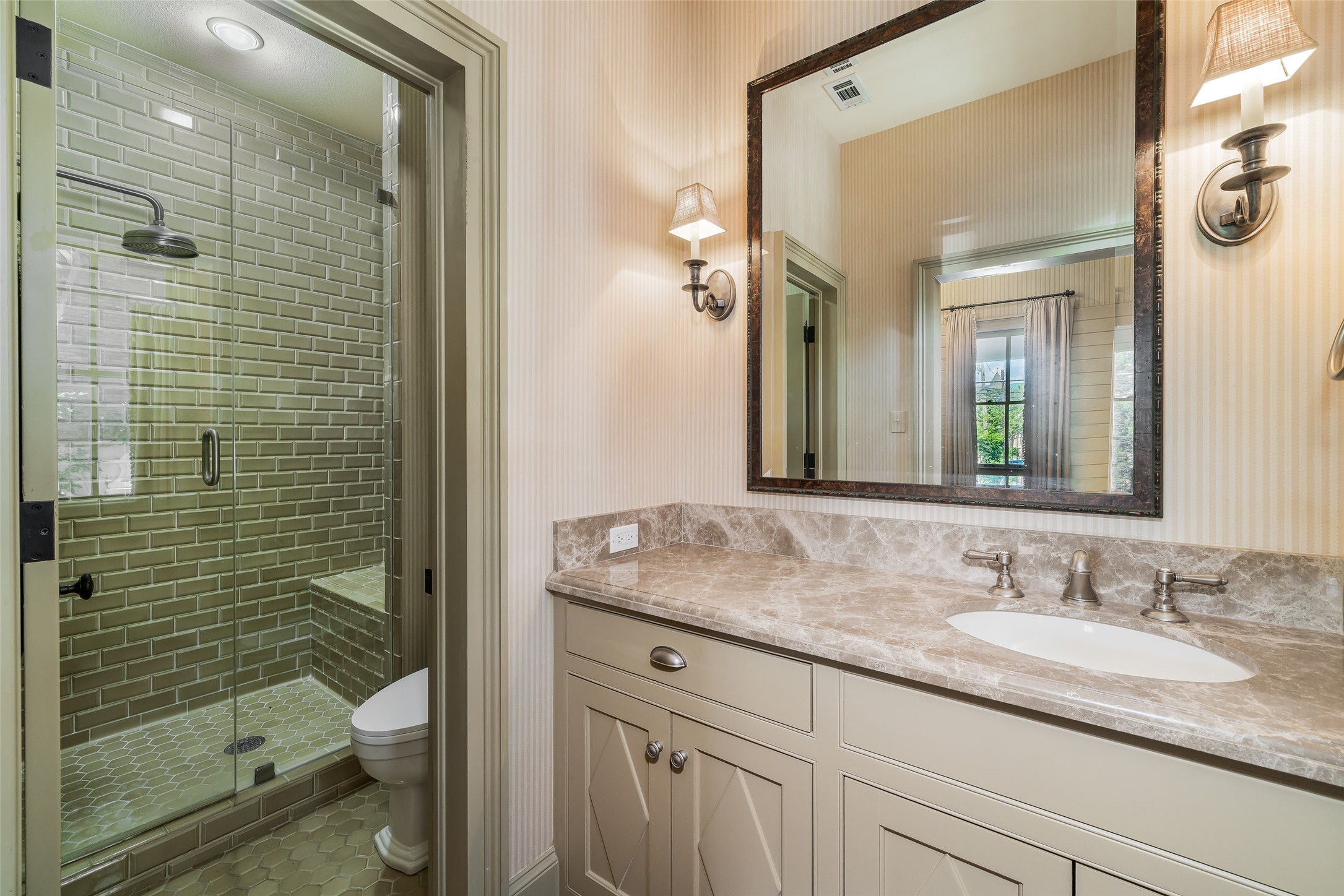 2315 Routh Street Dallas TX 75201