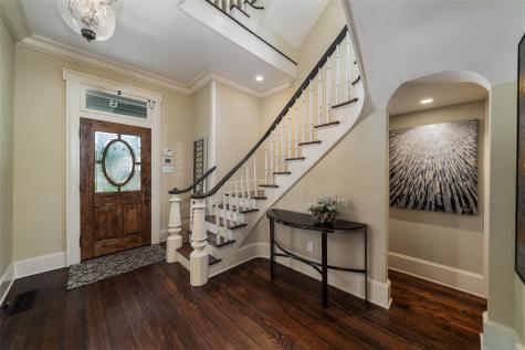 2315 Routh Street Dallas TX 75201