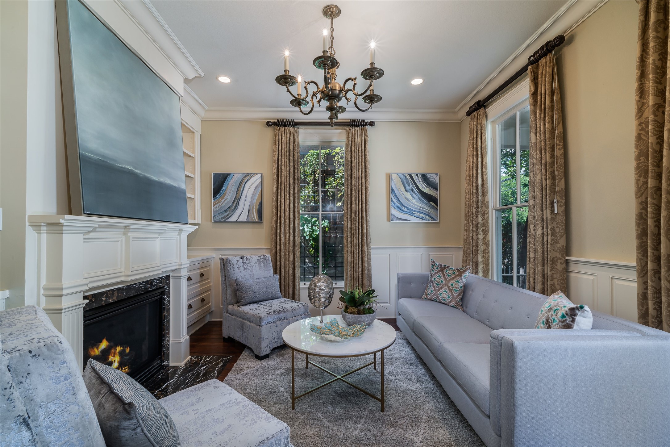 2315 Routh Street Dallas TX 75201