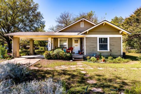 690 S Lillian Street Stephenville TX 76401