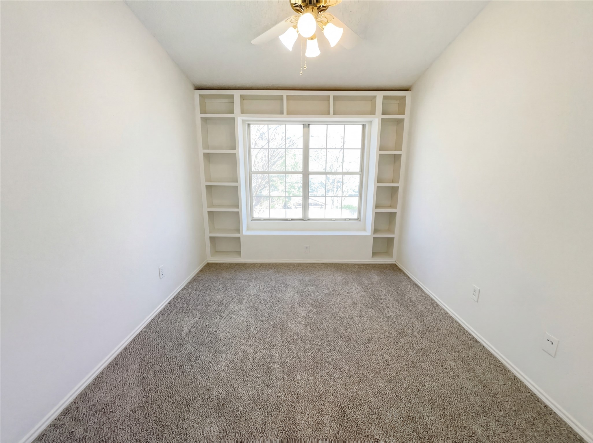 2516 Dahlia Drive Fort Worth TX 76123