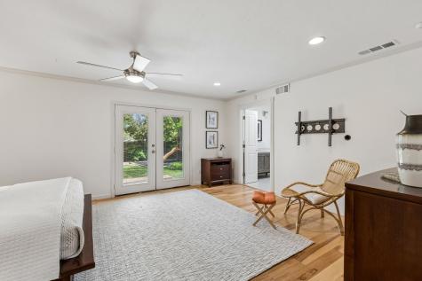 7519 Larchview Drive Dallas TX 75254