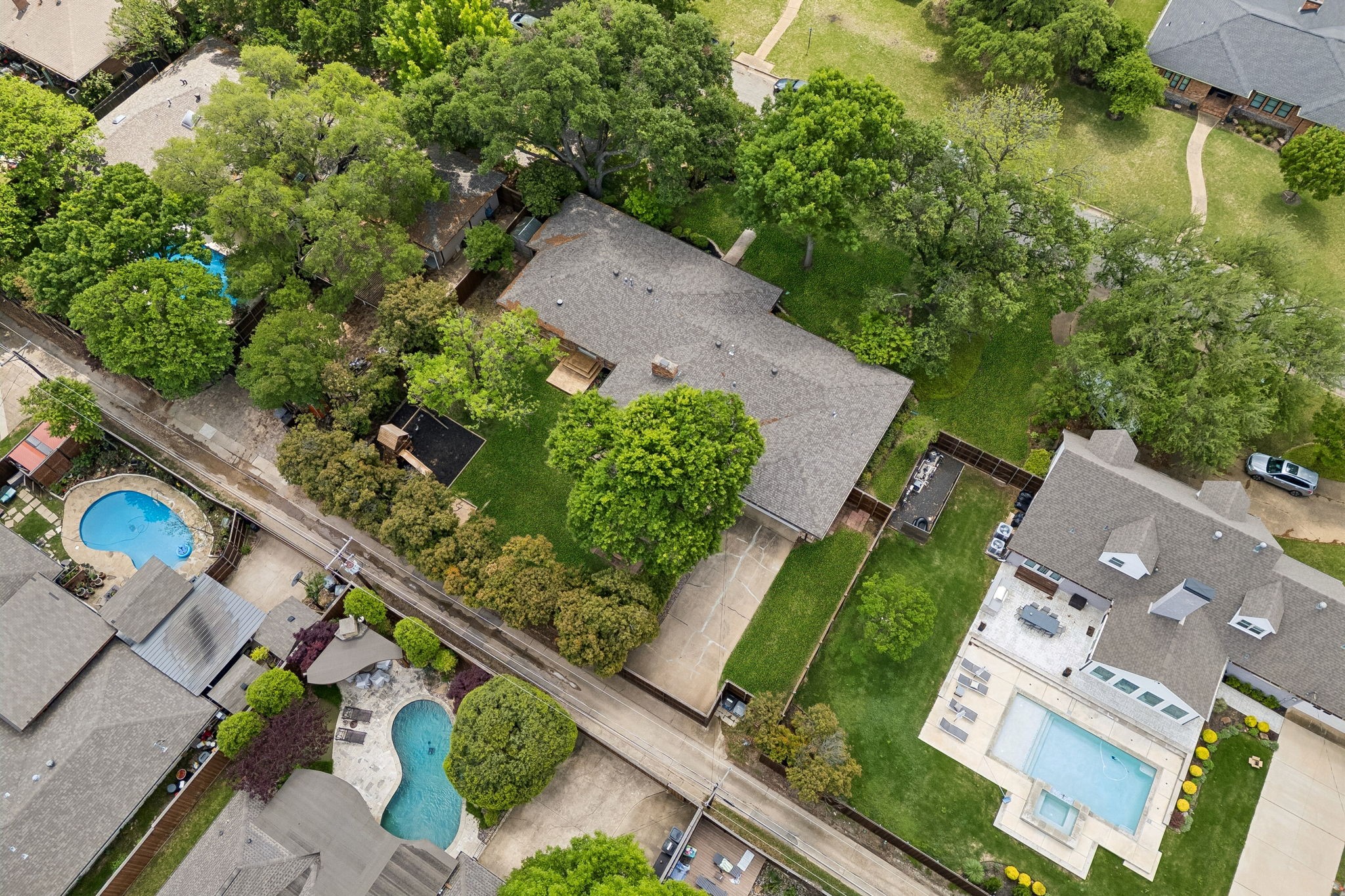 7519 Larchview Drive Dallas TX 75254