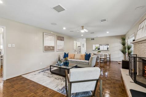 7519 Larchview Drive Dallas TX 75254