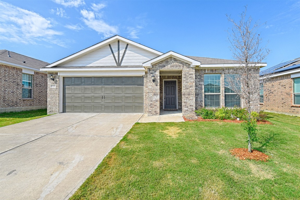 1935 Canterbury Drive Seagoville TX 75159