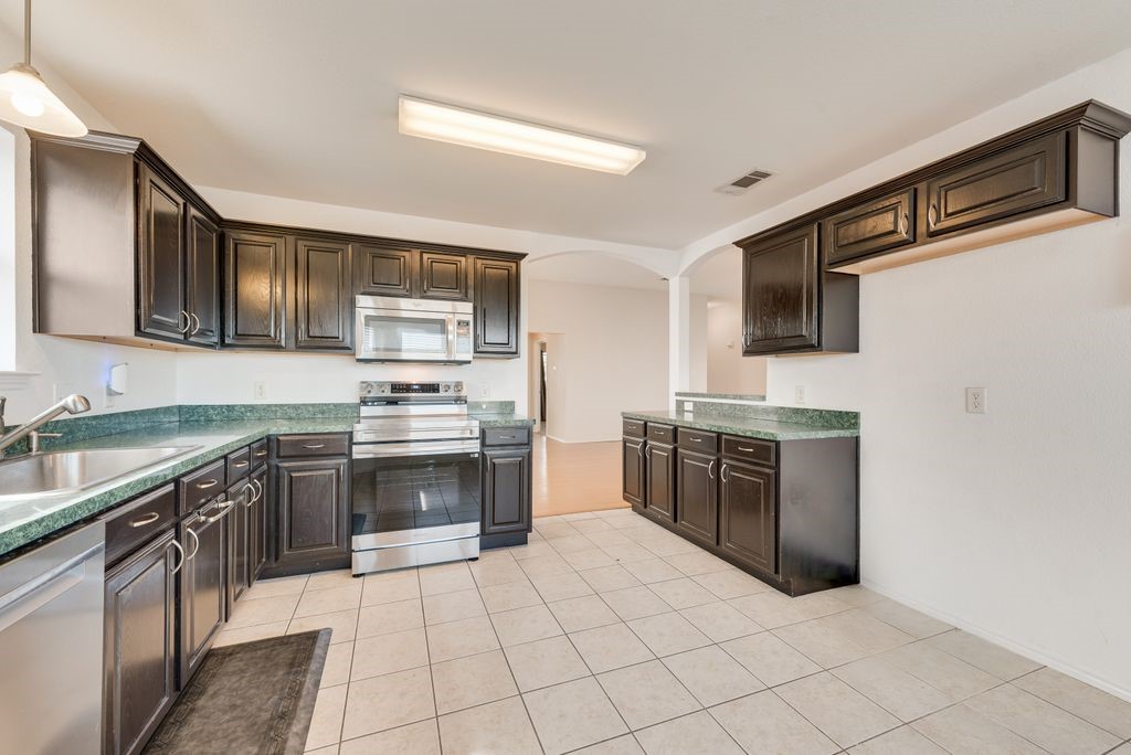 9320 Rhea Court White Settlement TX 76108