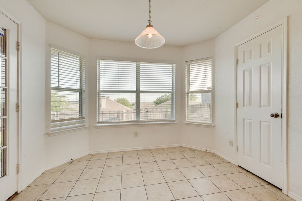 9320 Rhea Court White Settlement TX 76108