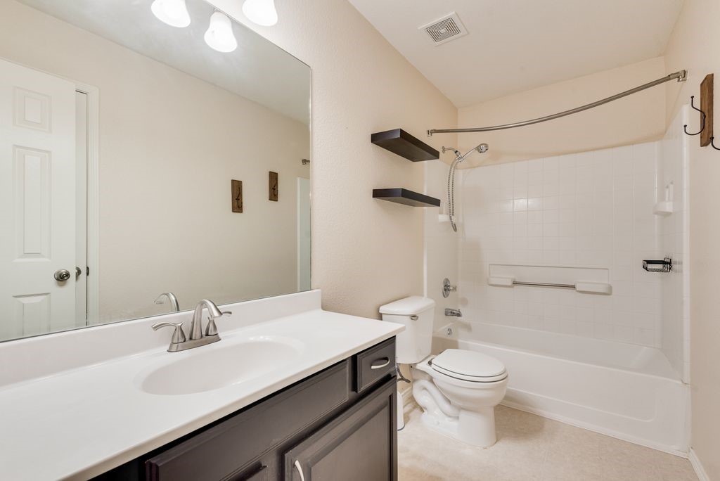 9320 Rhea Court White Settlement TX 76108