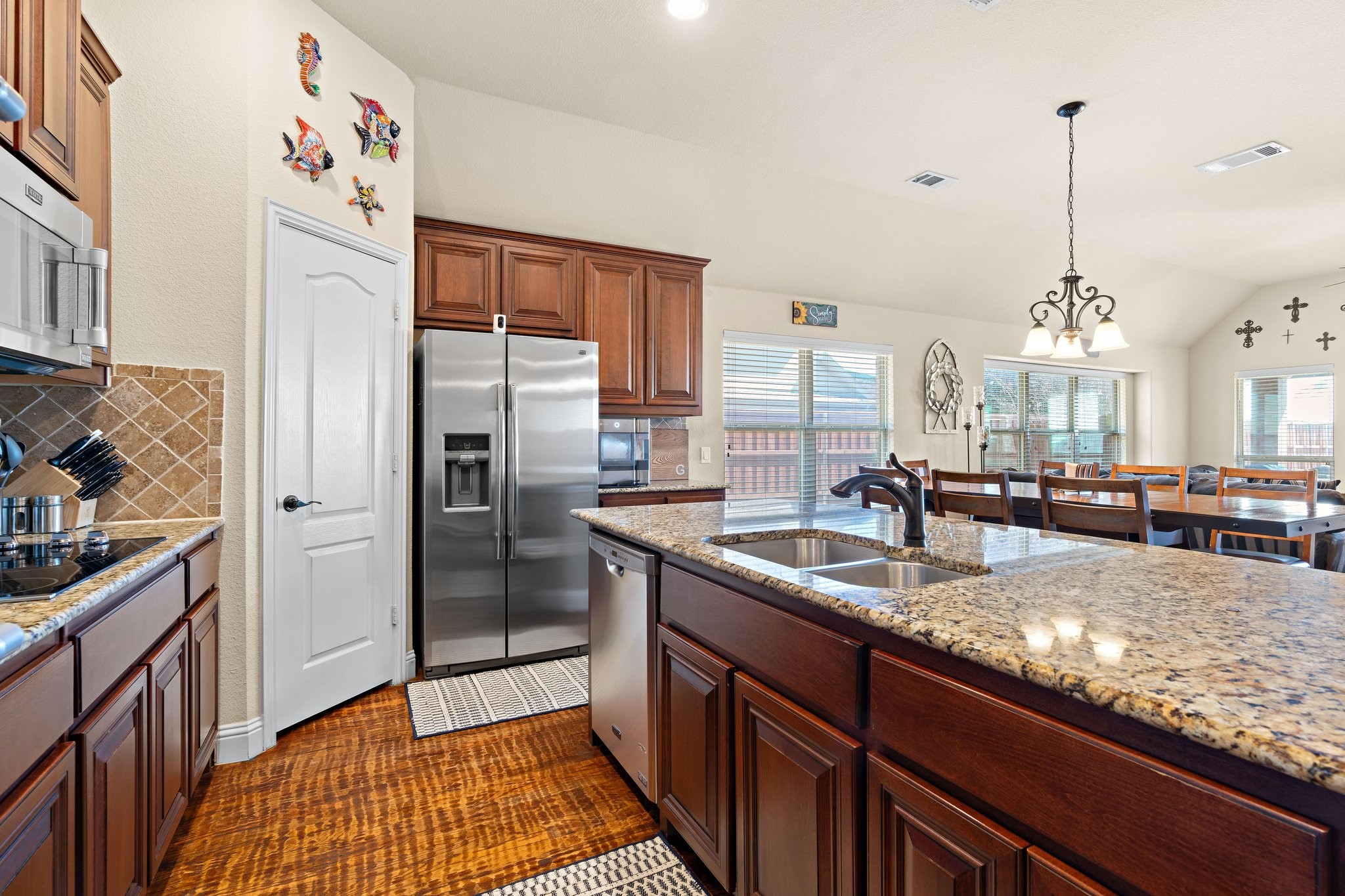 830 Magnolia Drive Weatherford TX 76086
