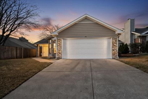 917 Richards Drive Cedar Hill TX 75104