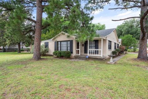 1225 N Sylvania Avenue Fort Worth TX 76111