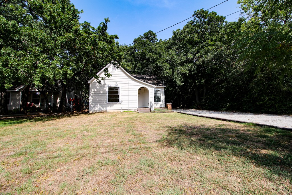2616 N Elm Street Denton TX 76201